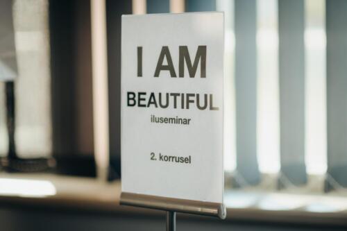 I Am Beautiful 2019-7804
